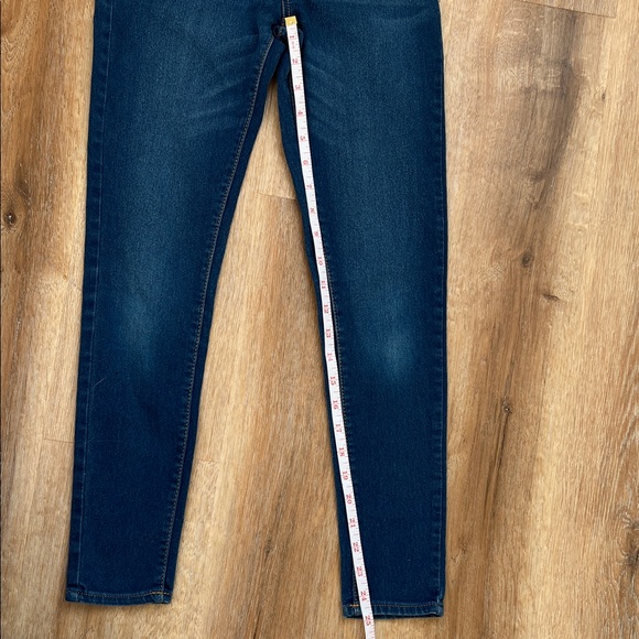 Levi's Dark Blue Pull-On Jegging Denim - Picture 13 of 13